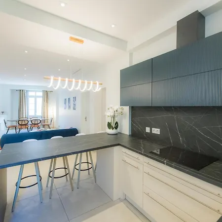 Luxurious 4beds/4baths Next To Palais Apartment Cannes