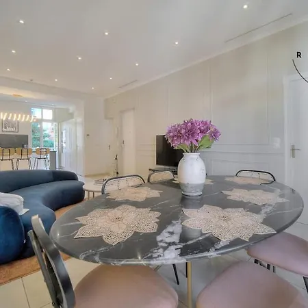 Grace - Luxurious 4beds-4baths Next To Palais