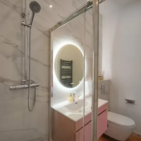 Grace - Luxurious 4beds-4baths Next To Palais