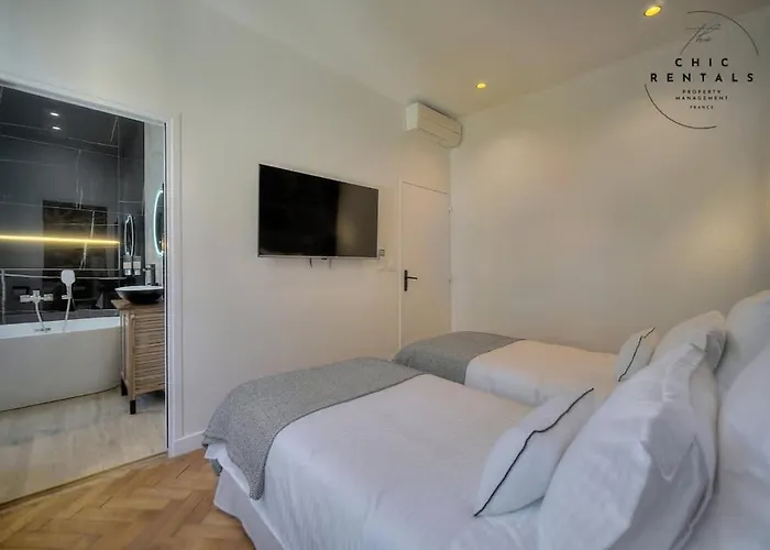 Daire Grace - Luxurious 4beds-4baths Next To Palais *